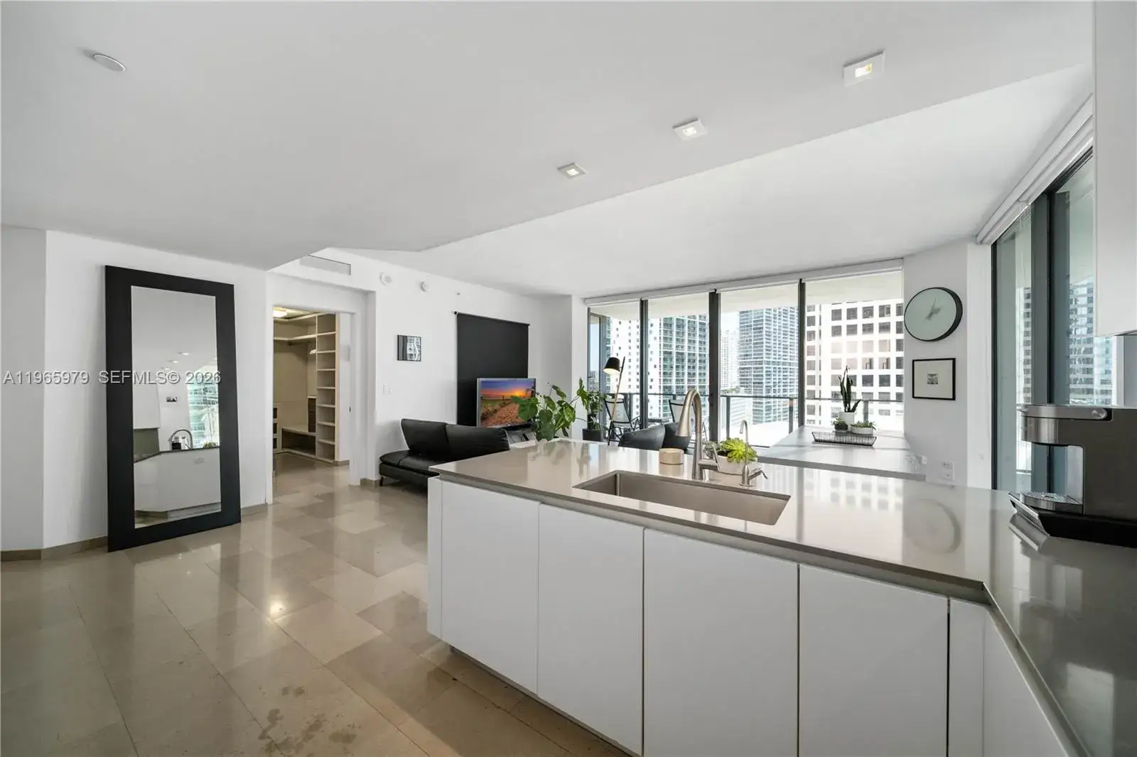 2 bedroom 2 bath Residential for sale at 68 SE 6th St # 1201, Miami FL 33131