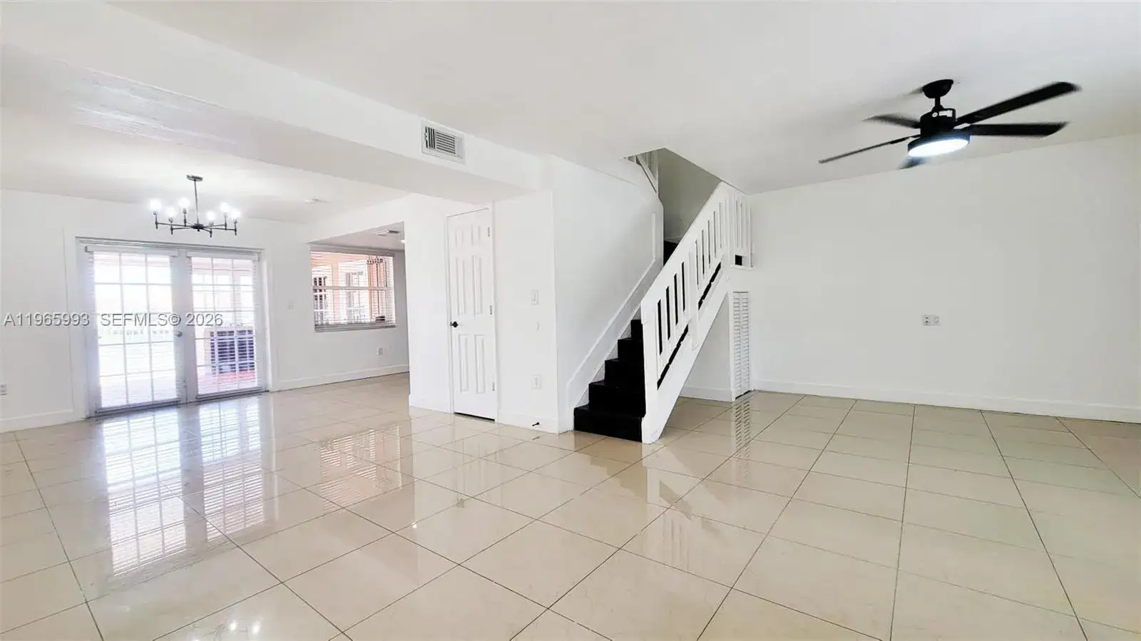 3 bedroom 2 bath Residential for sale at 5320 W 26th Ave # 108, Hialeah FL 33016