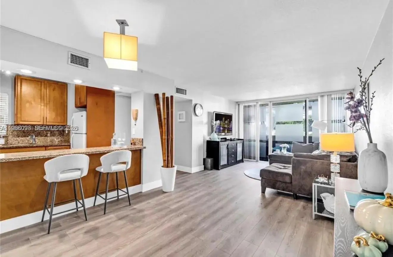 2 bedroom 2 bath Residential for sale at 830 NW 87th Ave # 303, Miami FL 33172