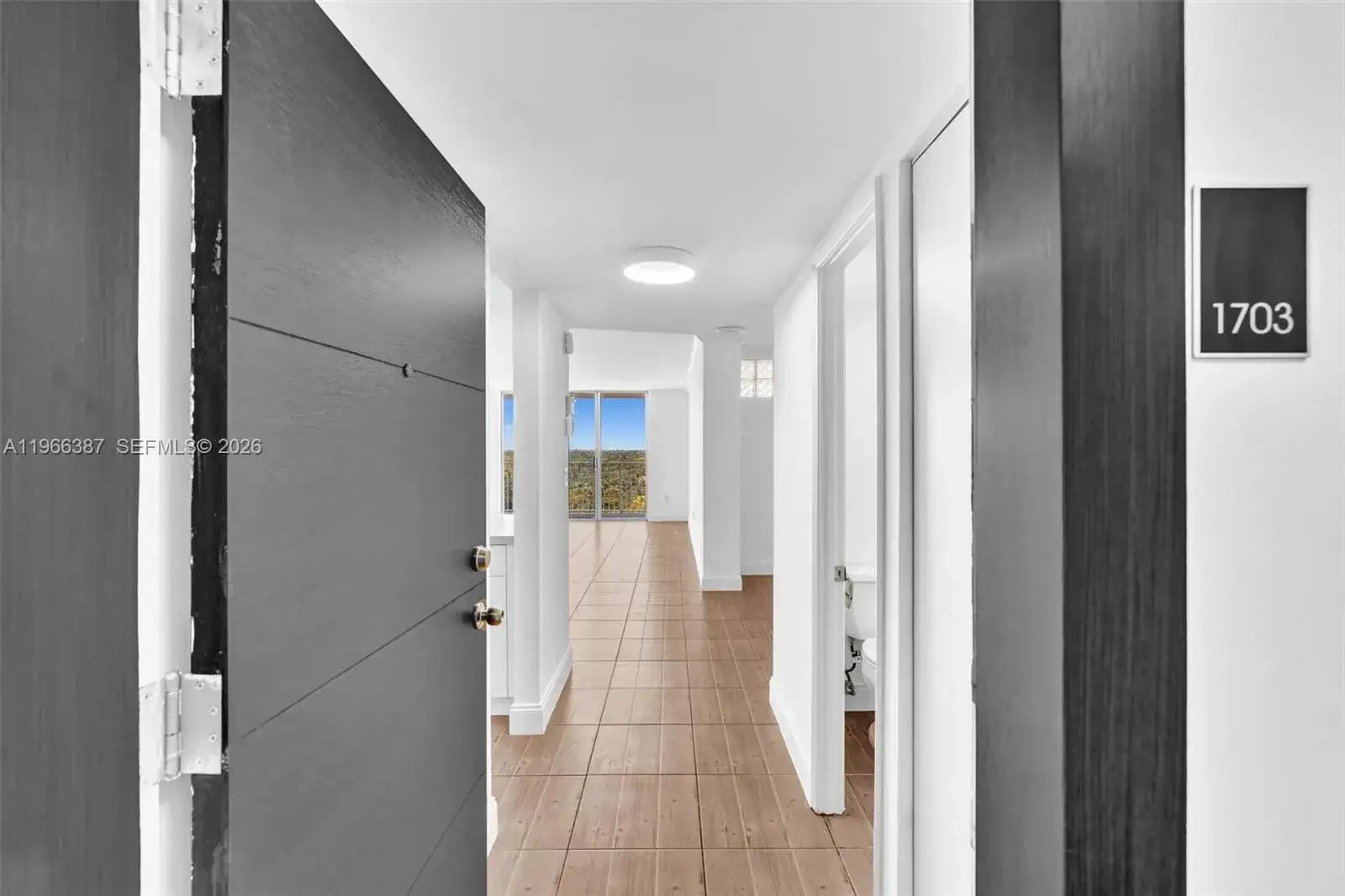 1 bedroom 2 bath Residential Lease for rent at 2801 NE 183rd St # 1703W, Aventura FL 33160