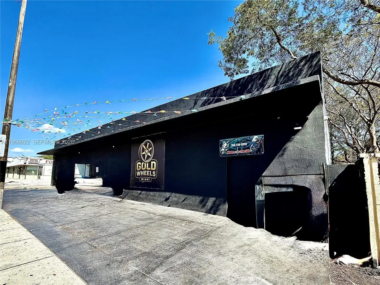 Commercial Sale for sale at 4699 NW 27th Ave, Miami FL 33142