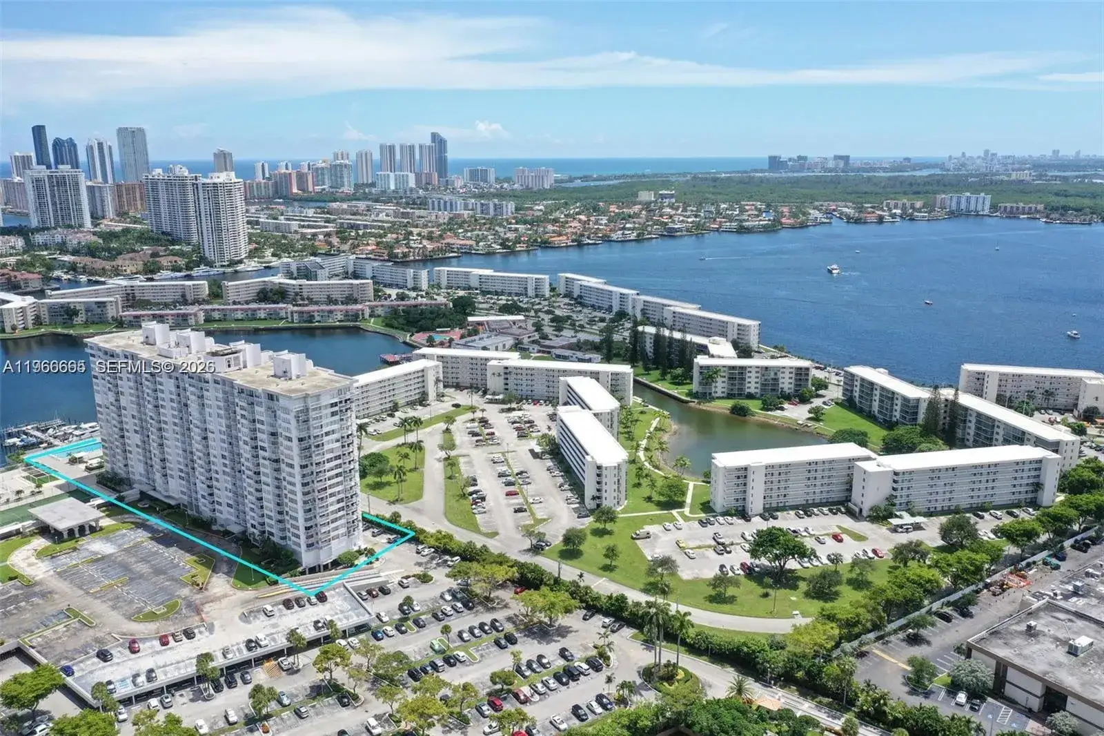 3 bedroom 2 bath Residential for sale at 18031 Biscayne Blvd # 1601, Aventura FL 33160