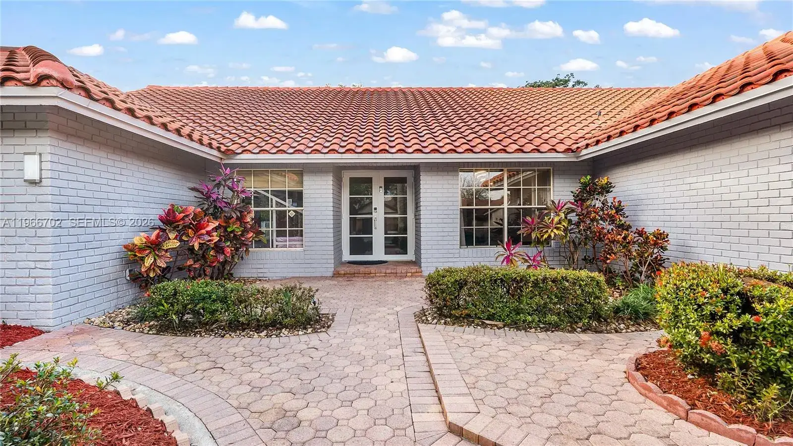 4 bedroom 3 bath Residential for sale at 1510 NW 97th Ter, Coral Springs FL 33071
