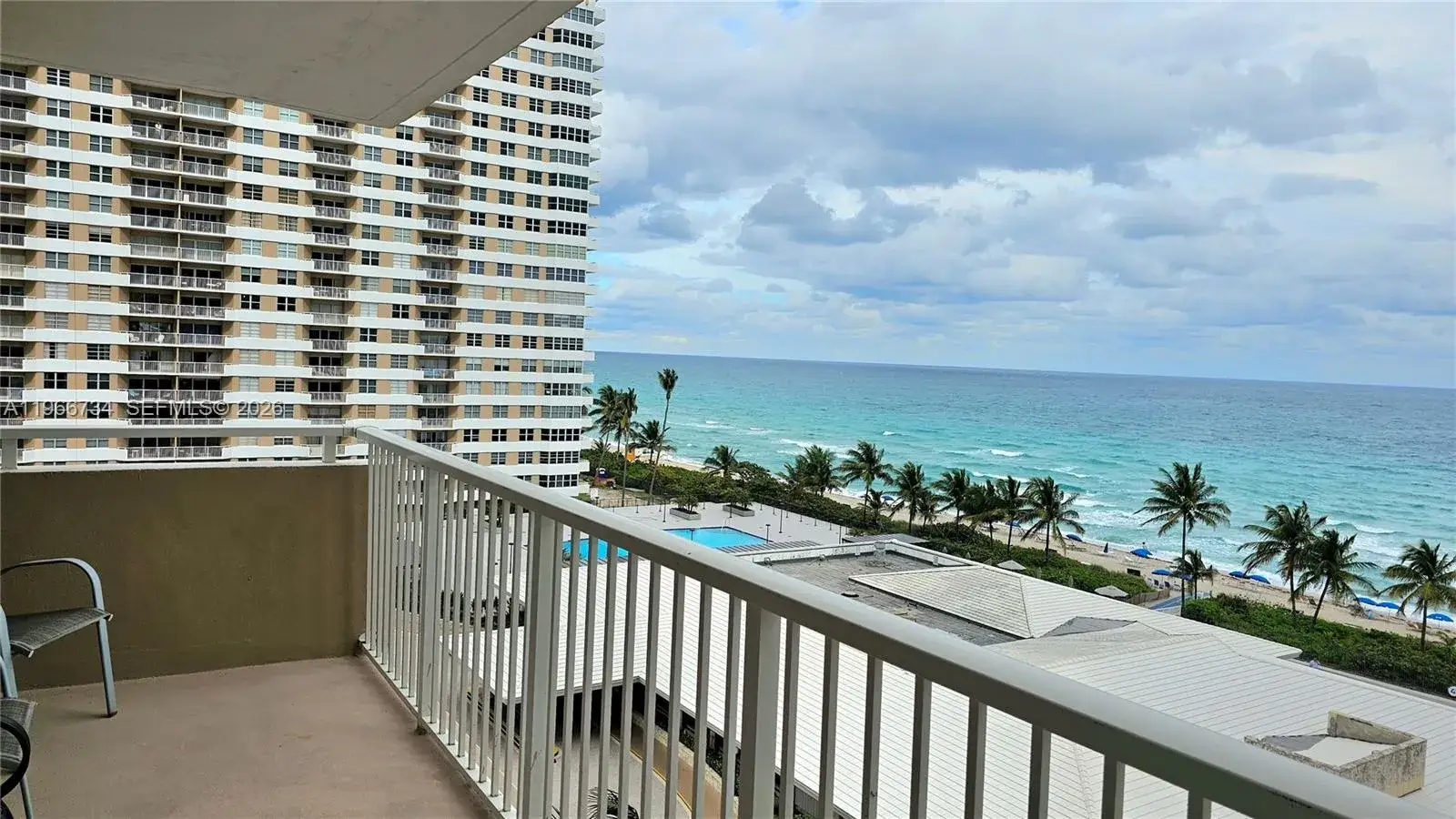 2 bedroom 2 bath Residential for sale at 1980 S Ocean Dr # 7F, Hallandale Beach FL 33009