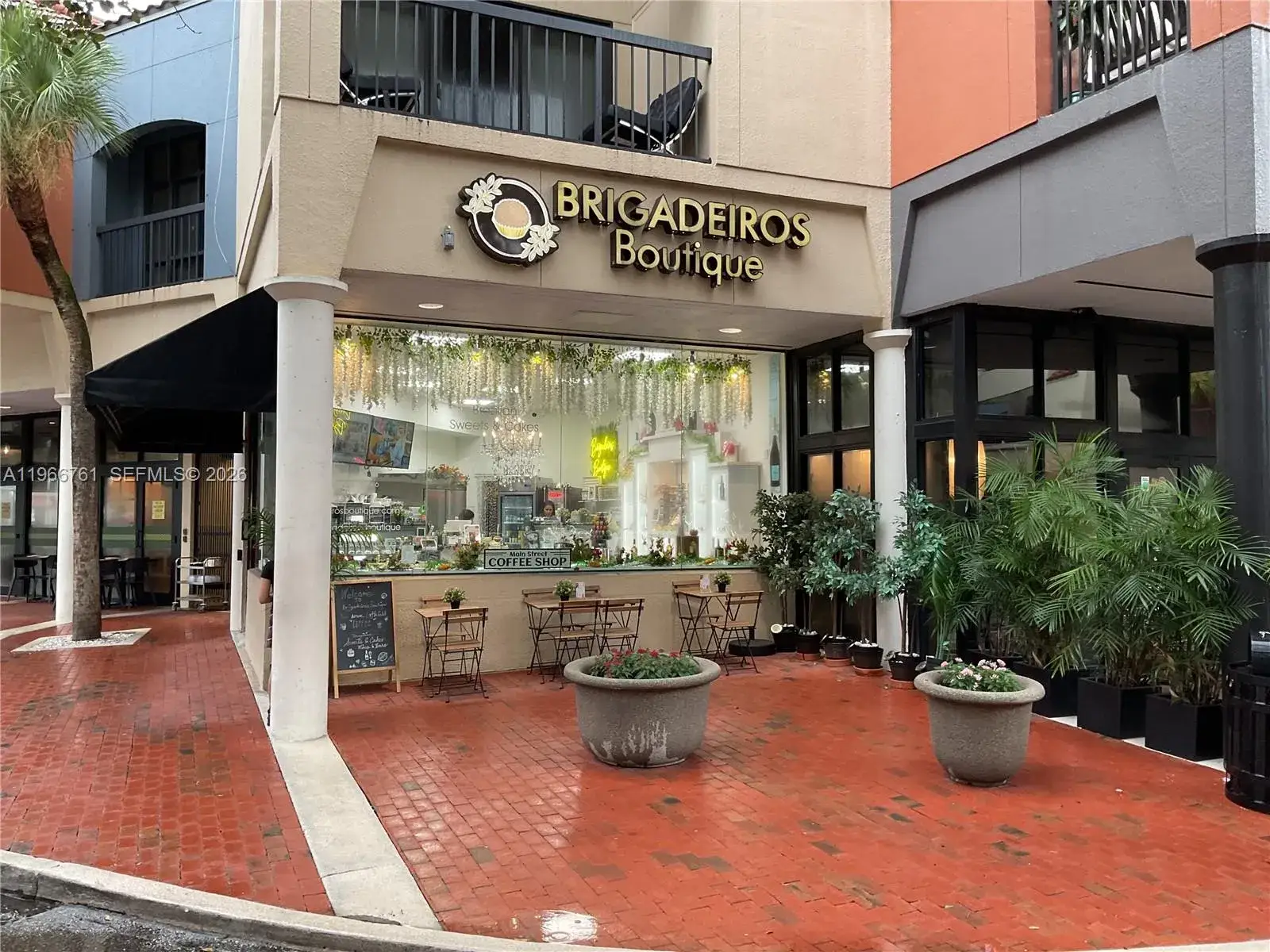 Business Opportunity for sale at 6701 Main St, Miami Lakes FL 33014