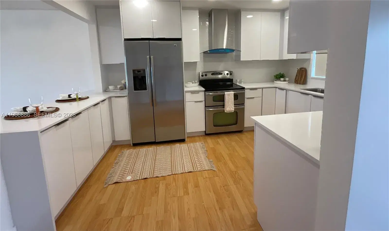 2 bedroom 2 bath Residential for sale at 9481 Sunrise Lakes Blvd # 302, Sunrise FL 33322