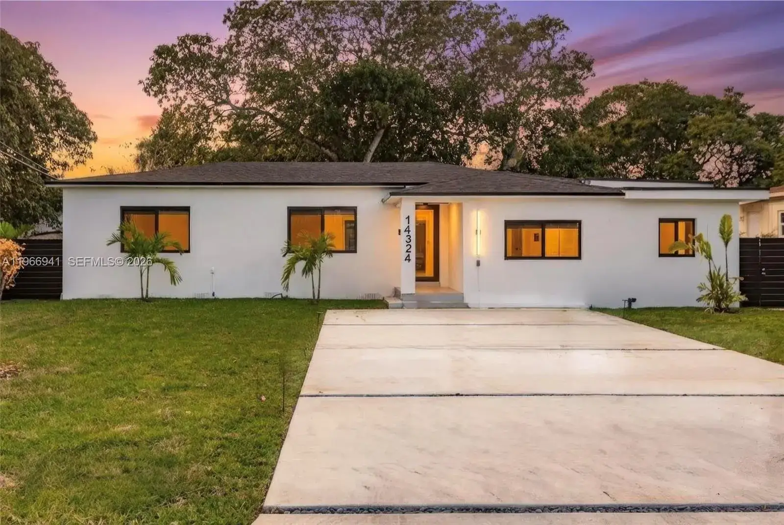 5 bedroom 3 bath Residential for sale at 14324 Garden Dr, Miami FL 33168
