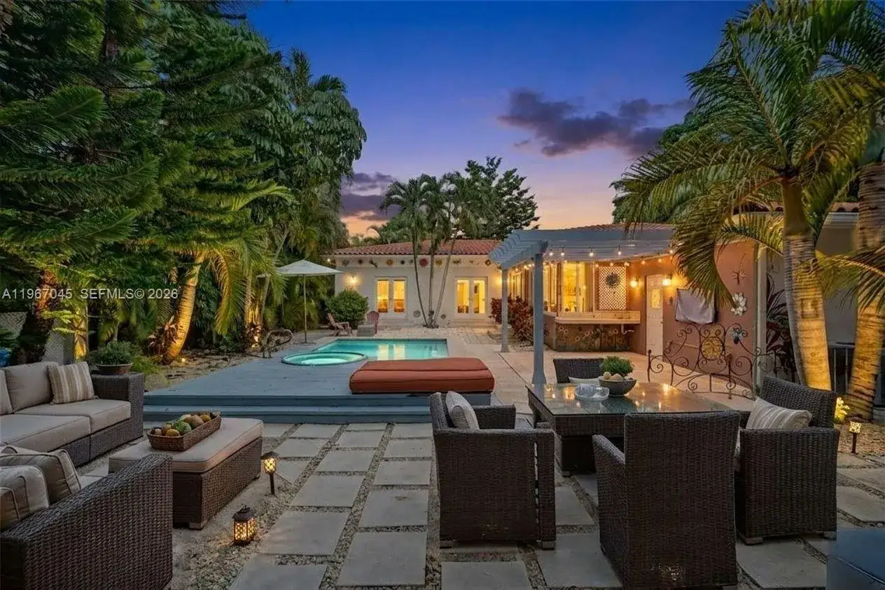 4 bedroom 2 bath Residential for sale at 911 Mariana Ave, Coral Gables FL 33134