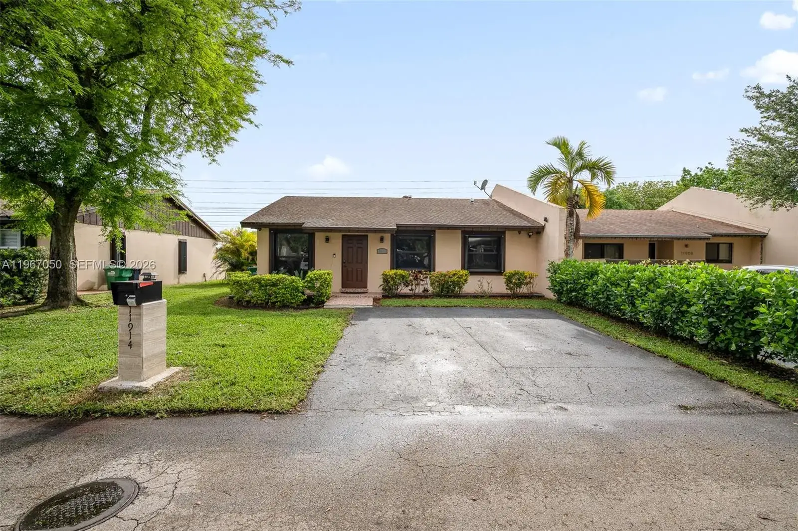 3 bedroom 2 bath Residential Lease for rent at 11914 SW 125th Pl, Miami FL 33186