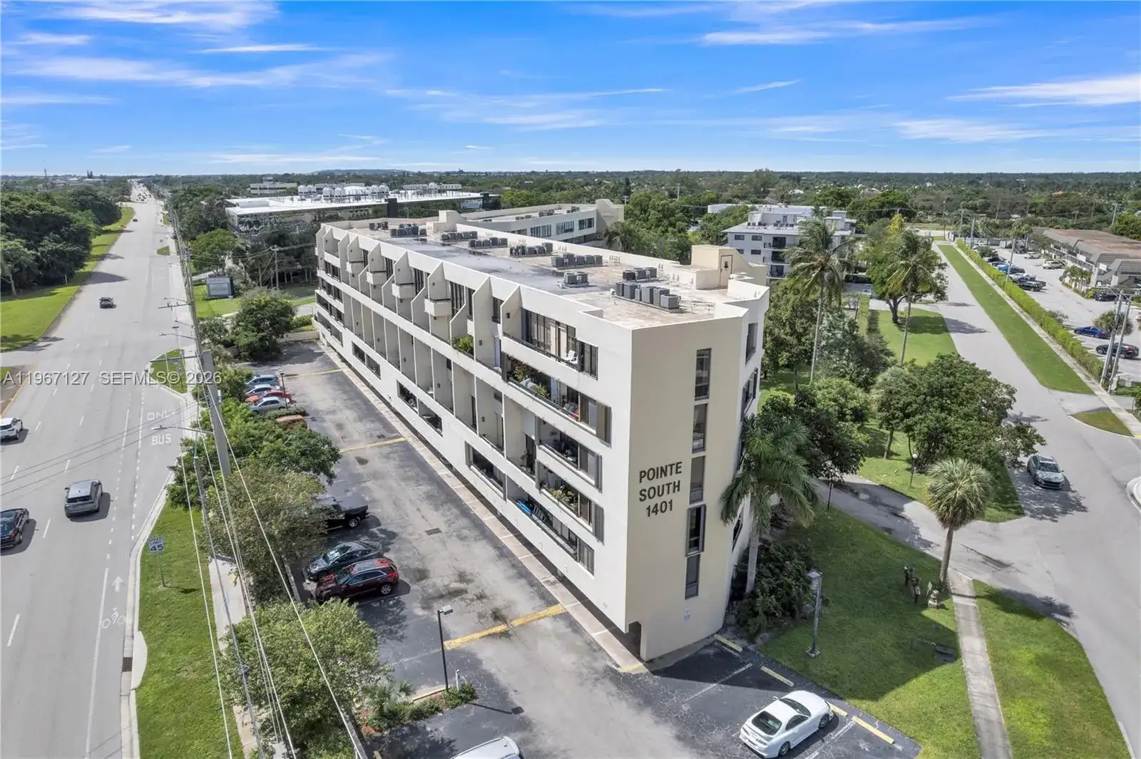 2 bedroom 2 bath Residential for sale at 1401 S Federal Hwy # 218, Boca Raton FL 33432
