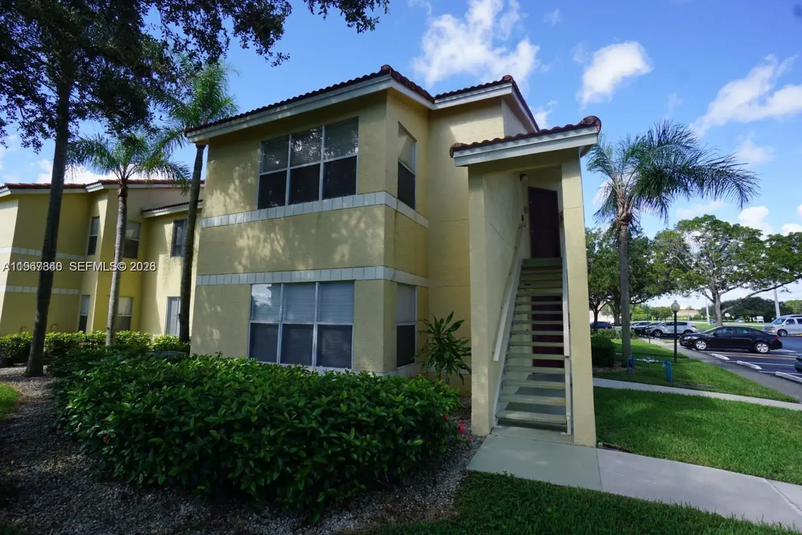 2 bedroom 1 bath Residential for sale at 12840 Vista Isles Dr # 628, Sunrise FL 33325