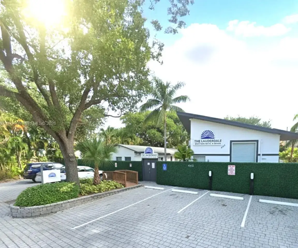Commercial Sale for sale at 505 SE 16th St, Fort Lauderdale FL 33316