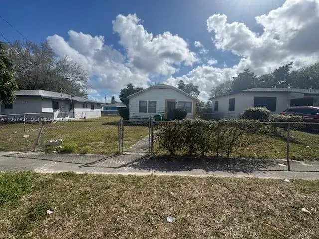 3 bedroom 1 bath Residential for sale at 1244 NW 68th Ter, Miami FL 33147