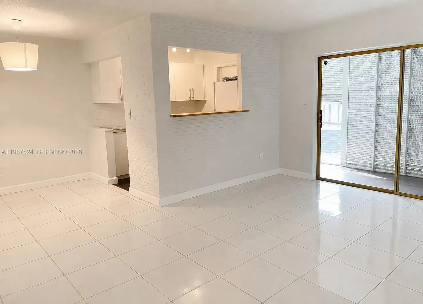 20400 NW 7 # 106, Miami Gardens FL 33169