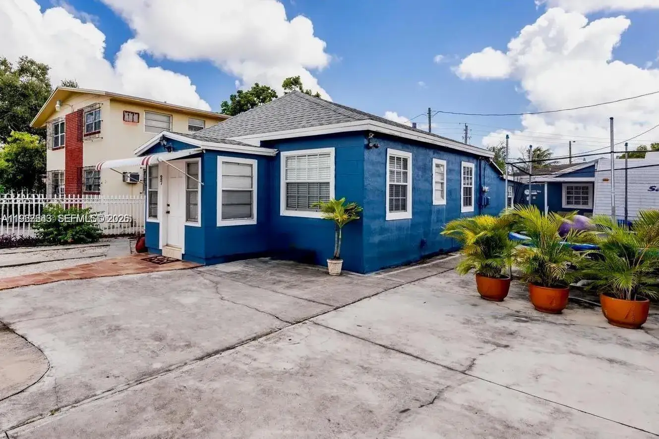 Residential Income for sale at 27 SW 55th Ave Rd, Miami FL 33134