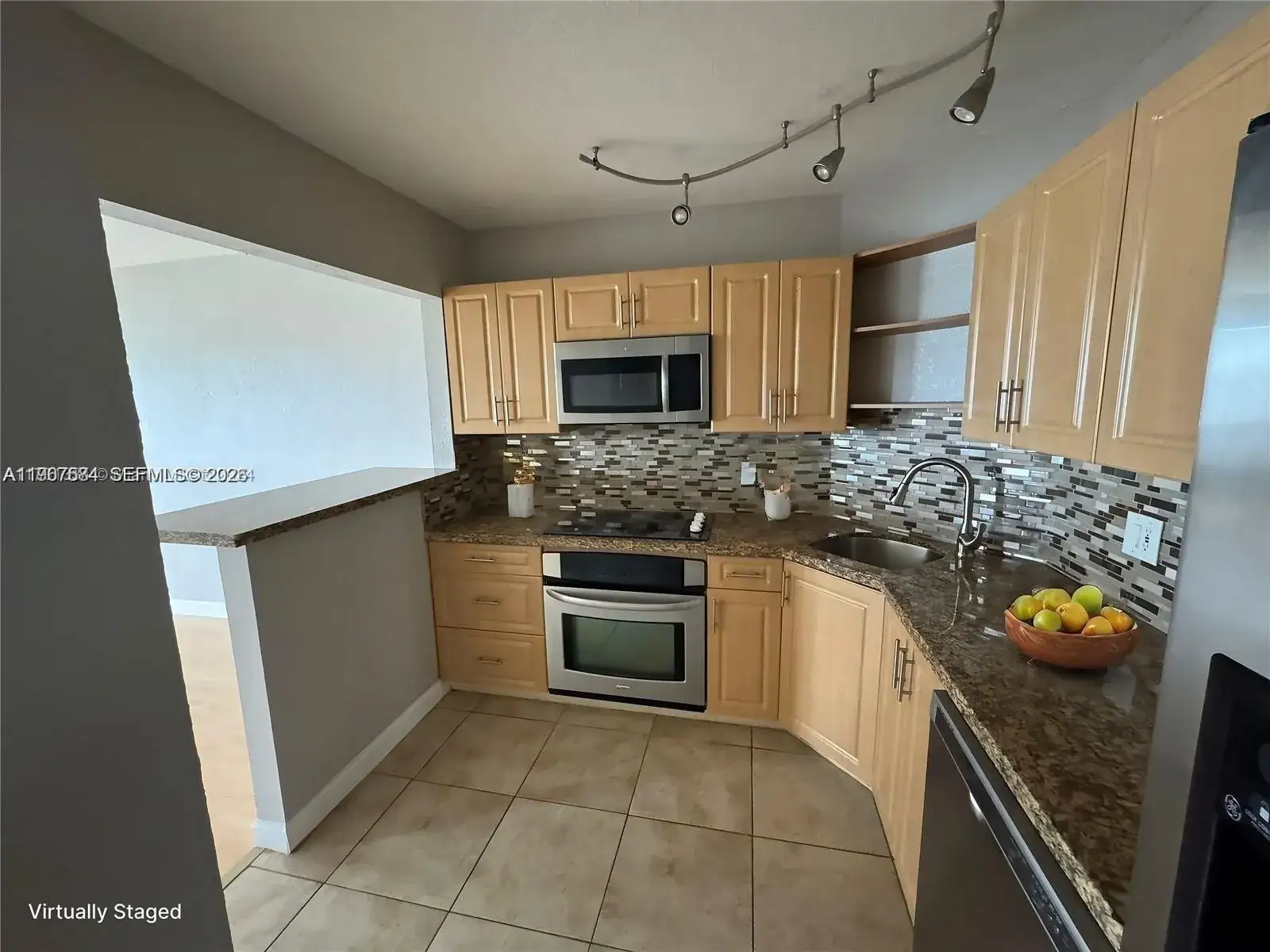 2 bedroom 1 bath Residential for sale at 3301 Spanish Moss Ter # 604, Lauderhill FL 33319