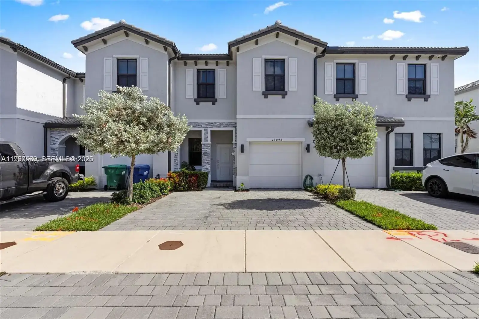 4 bedroom 2 bath Residential for sale at 13043 SW 286th Way, Homestead FL 33033