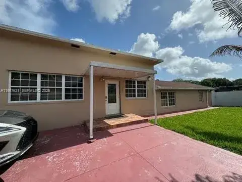 2 bedroom 1 bath Residential for sale at 735 NE 152nd St, Miami FL 33162