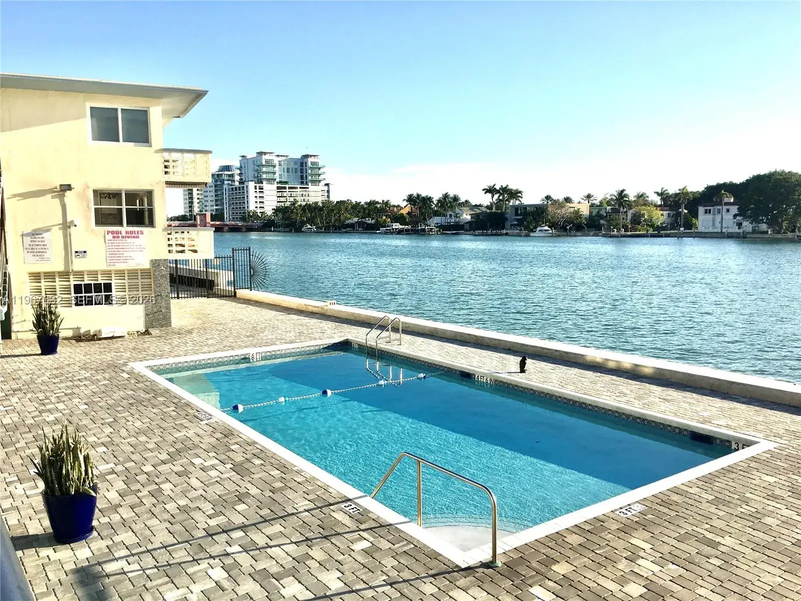 1 bath Residential Lease for rent at 6484 Indian Creek Dr # 115, Miami Beach FL 33141