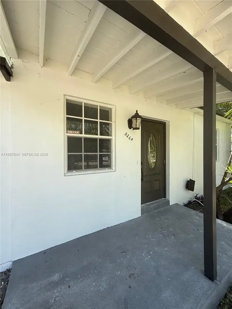 1 bedroom 1 bath Residential for sale at 5264 NE 15th Ave, Pompano Beach FL 33064