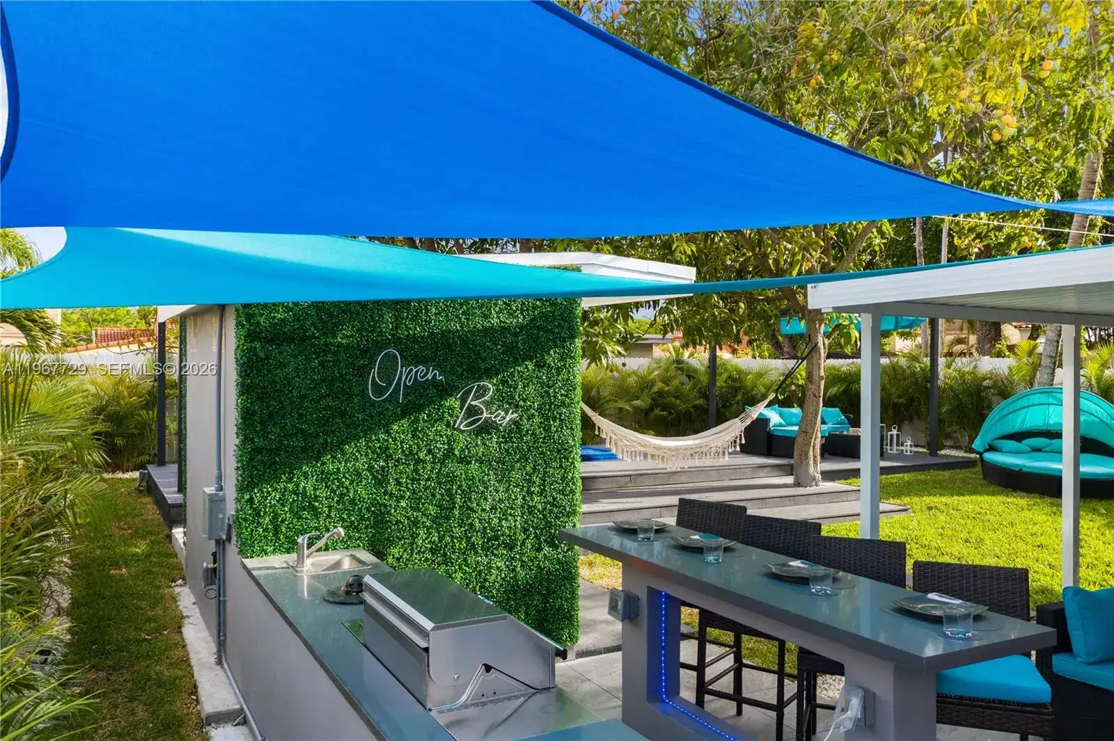Business Opportunity for sale at 2376 NW 2nd St, Miami FL 33125