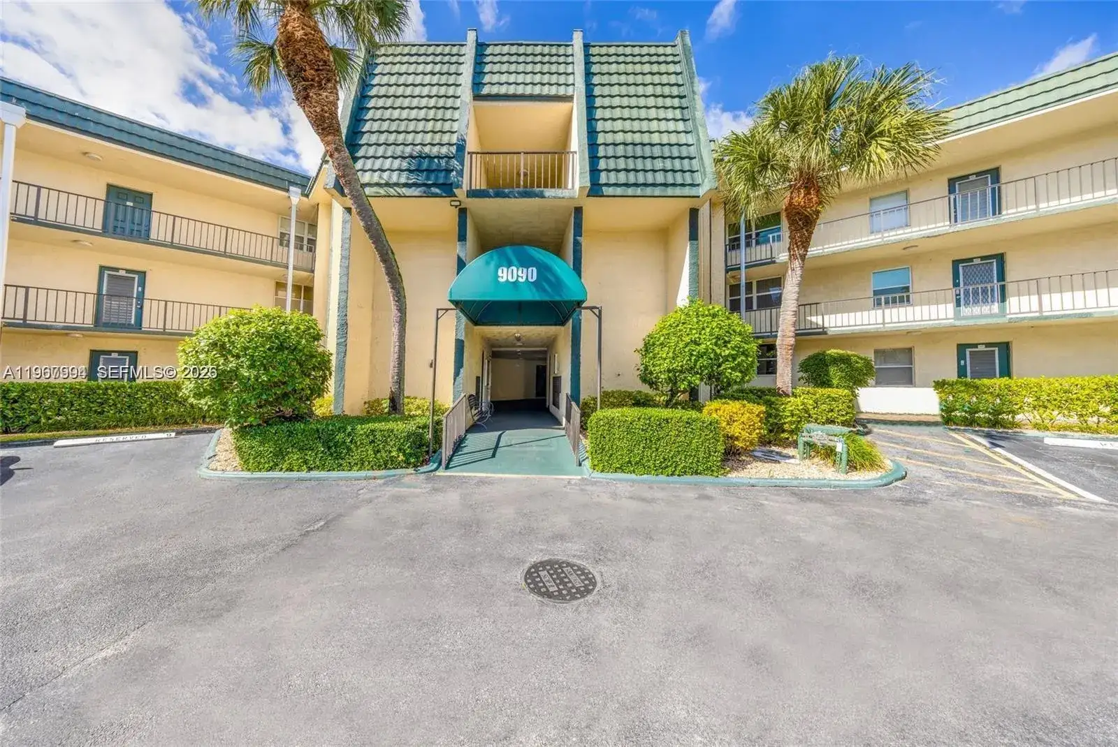 2 bedroom 2 bath Residential for sale at 9090 Lime Bay Blvd # 211, Tamarac FL 33321