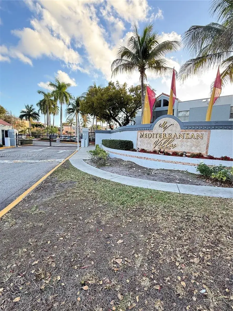 2 bedroom 2 bath Residential for sale at 6272 NW 186th St # 301, Hialeah FL 33015
