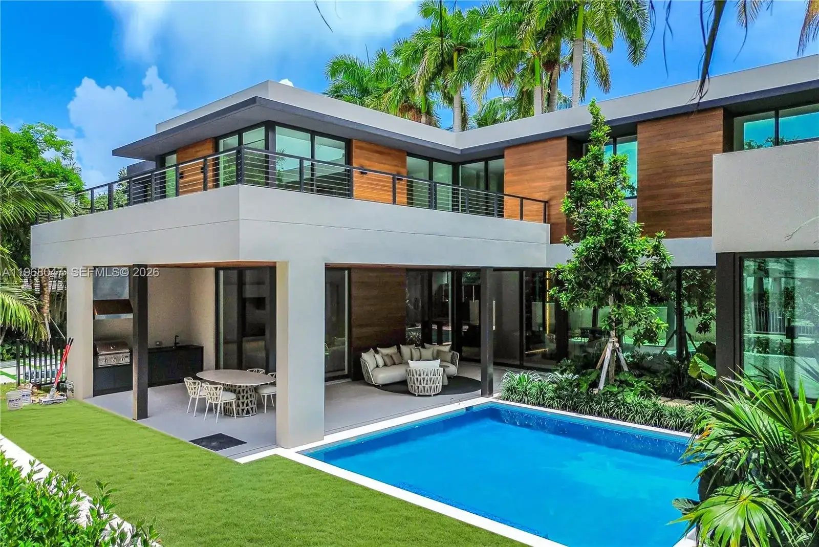 2497 Abaco Ave, Miami FL 33133