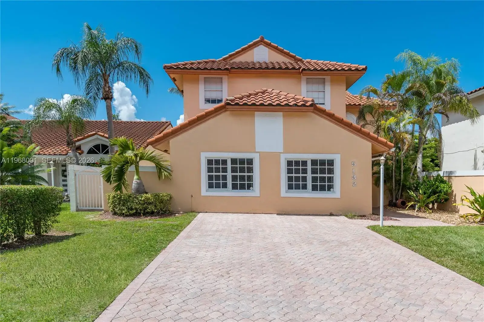 5 bedroom 3 bath Residential for sale at 5132 NW 106th Ave, Doral FL 33178