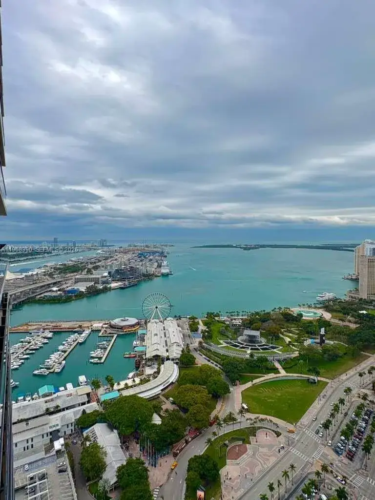 1 bath Residential for sale at 398 NE 5th St # 4313, Miami FL 33132