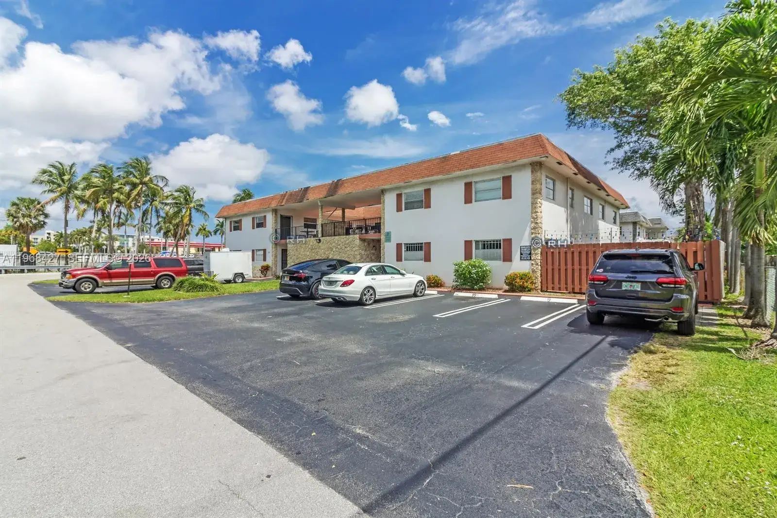 2 bedroom 2 bath Residential Lease for rent at 344 SW 1st St # 6, Pompano Beach FL 33060