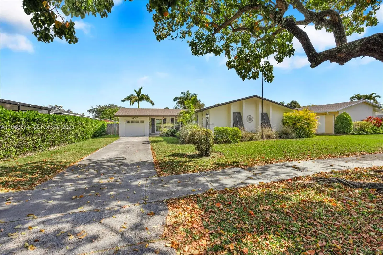 4 bedroom 2 bath Residential for sale at 18525 SW 90th Ct, Cutler Bay FL 33157