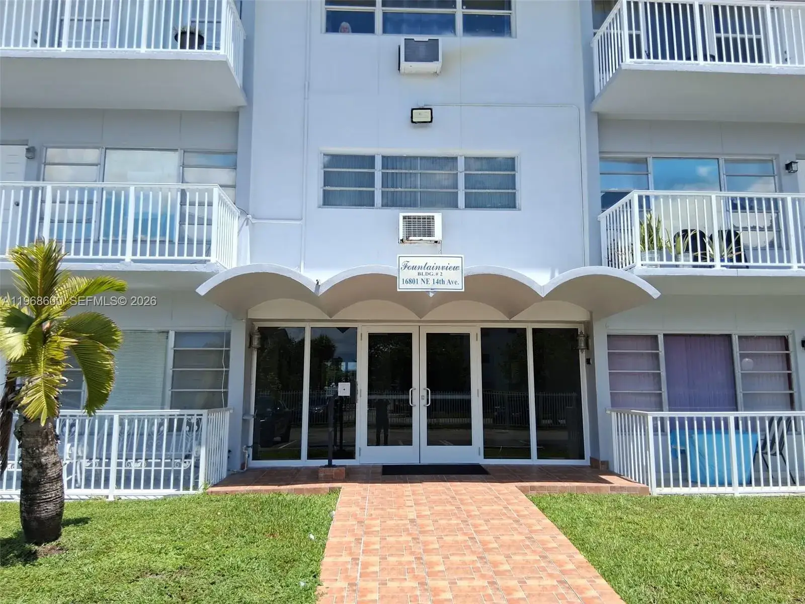 2 bedroom 2 bath Residential Lease for rent at 16801 NE 14th Ave # 209, Miami FL 33162