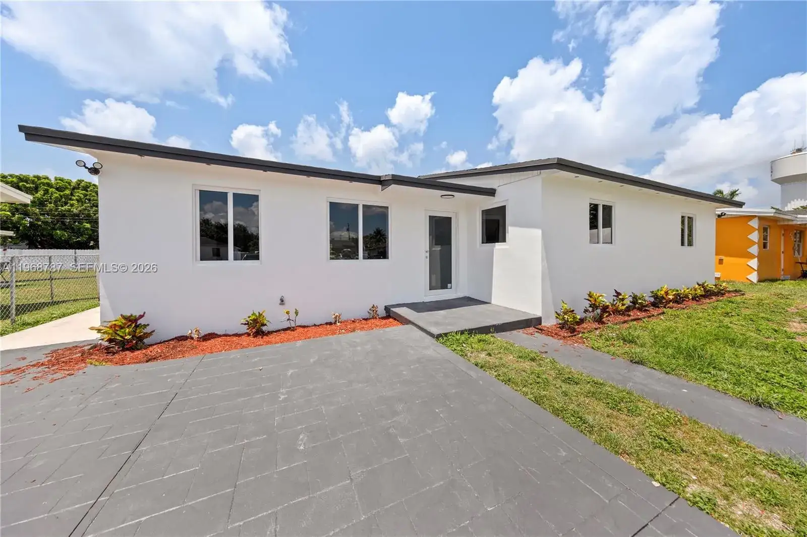 4 bedroom 2 bath Residential for sale at 651 NW 9th St, Homestead FL 33030