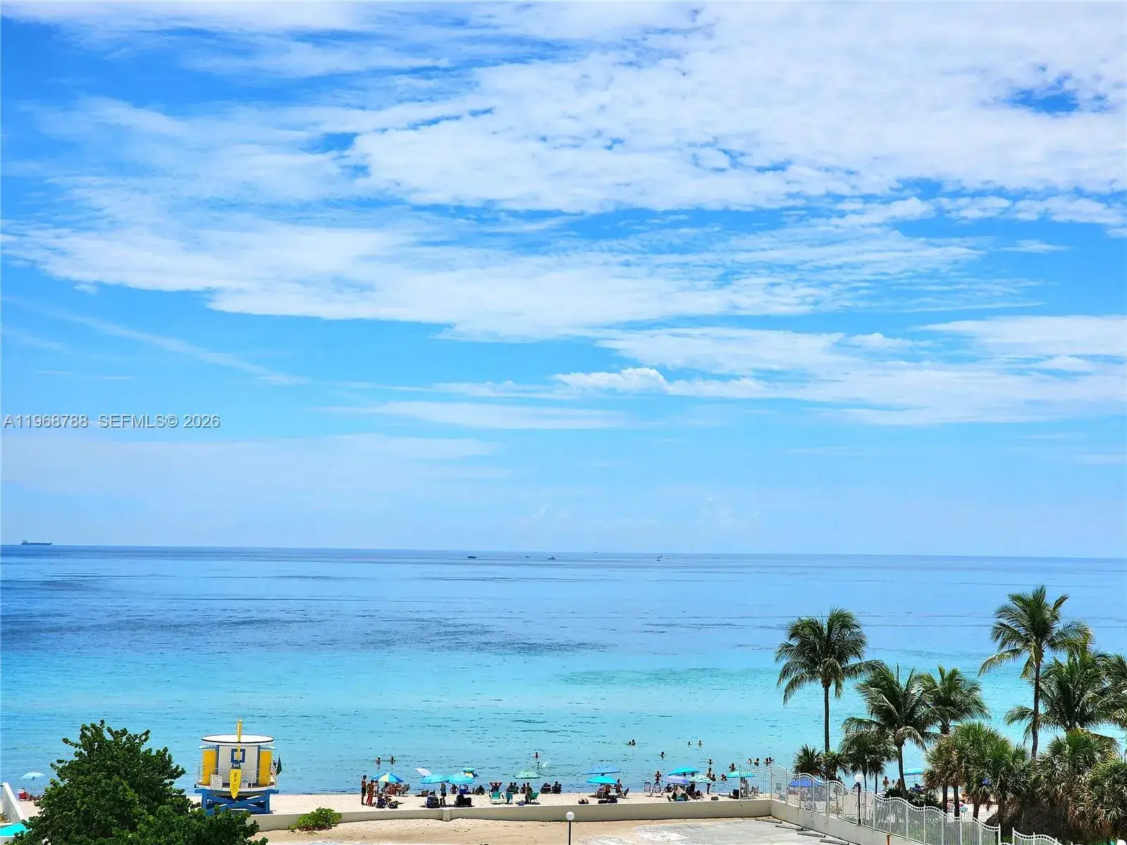 1 bedroom 1 bath Residential for sale at 3725 S Ocean Dr # 620, Hollywood FL 33019