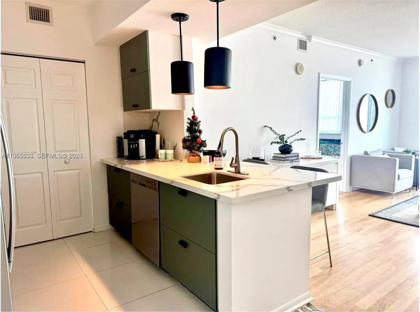 2 bedroom 2 bath Residential for sale at 2000 N Bayshore Dr # 1003, Miami FL 33137