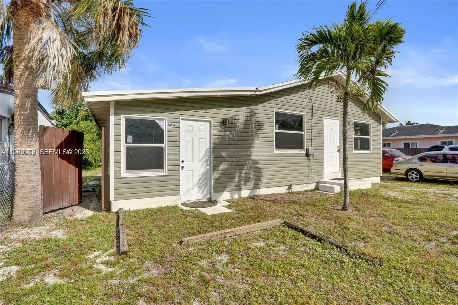 1 bedroom 1 bath Residential Lease for rent at 3633 SW 12th Ct # 3, Fort Lauderdale FL 33312