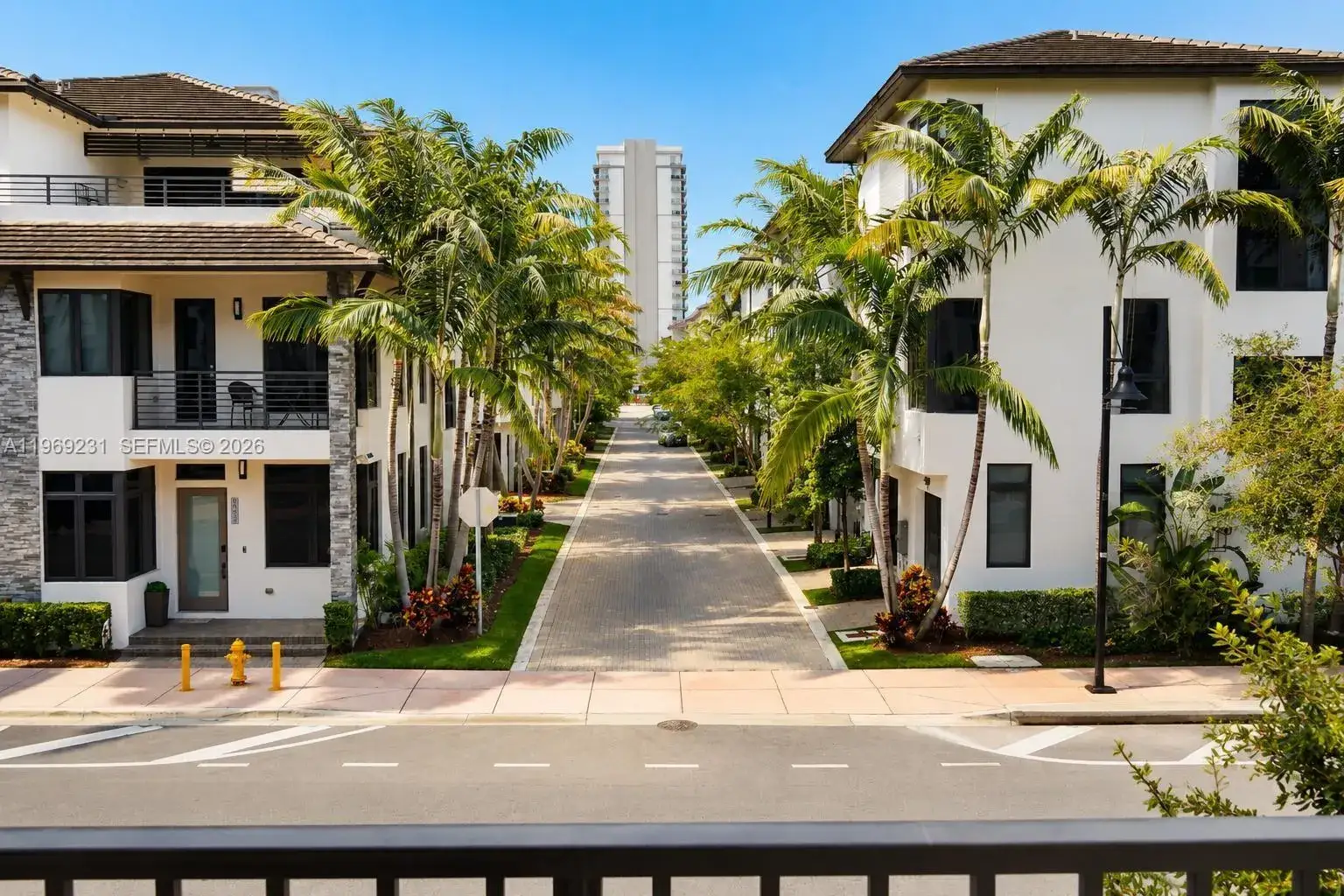 2 bedroom 2 bath Residential for sale at 4745 NW 84th Ct # 14, Doral FL 33166