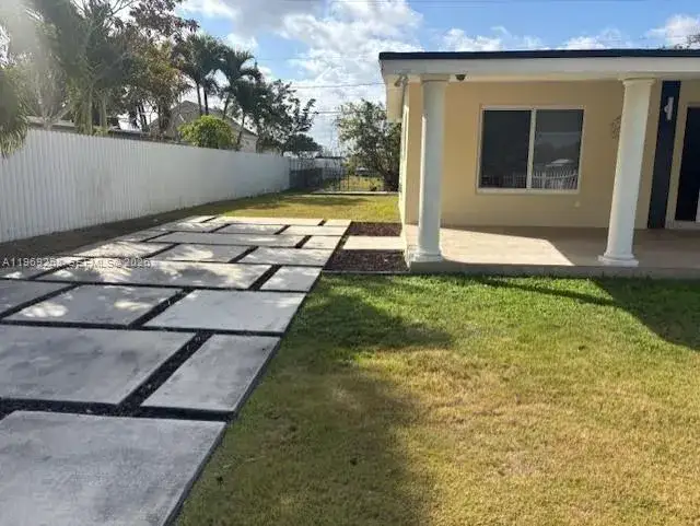 4 bedroom 2 bath Residential Lease for rent at 14530 SW 290th Ter # 0, Homestead FL 33033