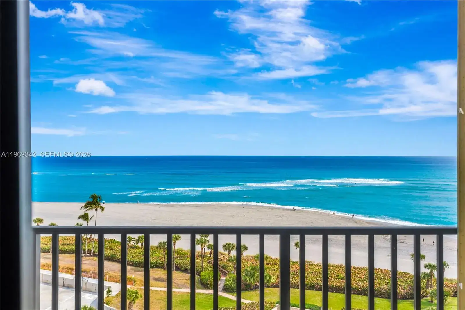 2 bedroom 2 bath Residential for sale at 300 Ocean Trail Way # 1008, Jupiter FL 33477
