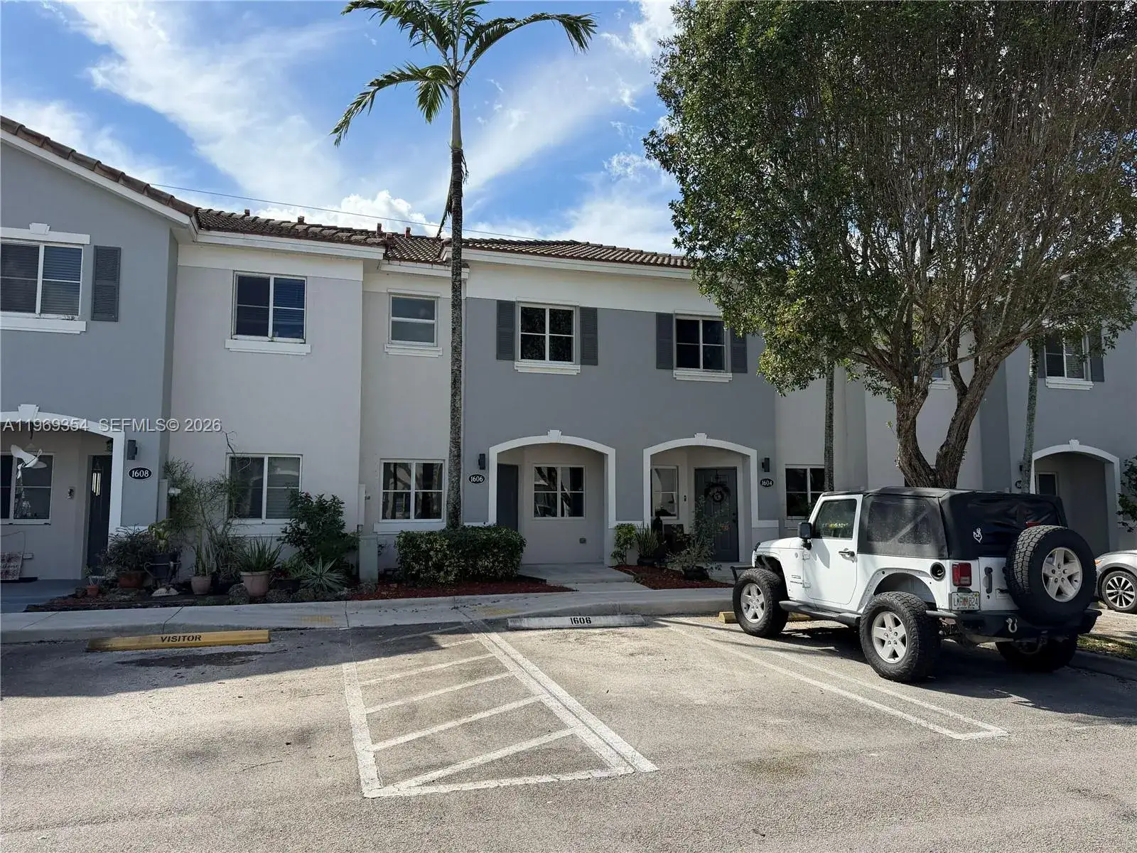 2 bedroom 2 bath Residential for sale at 1606 SE 31st Ct, Homestead FL 33035