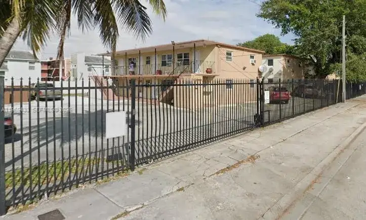 1 bedroom 1 bath Residential Lease for rent at 1281 NW 60th St # 5, Miami FL 33142