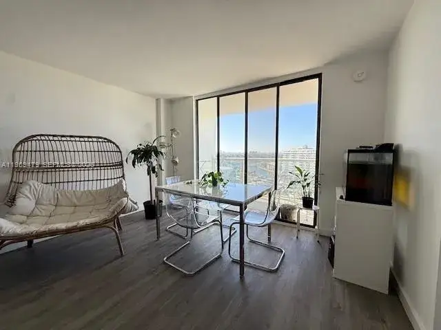 2 bedroom 2 bath Residential for sale at 13499 Biscayne Blvd # 902, North Miami FL 33181