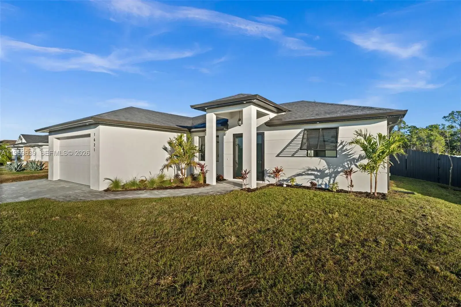 3 bedroom 2 bath Residential for sale at 1621 NW 23rd Ter, Cape Coral FL 33993