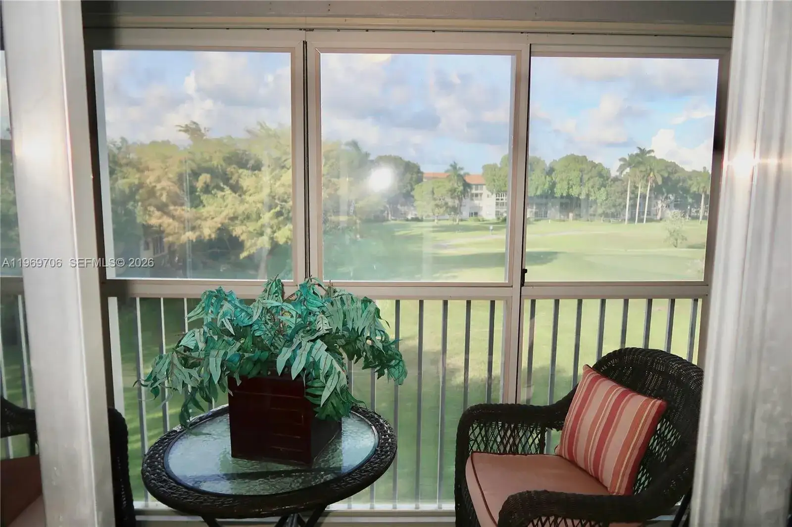 2 bedroom 2 bath Residential for sale at 701 SW 128th Ave # 401F, Pembroke Pines FL 33027