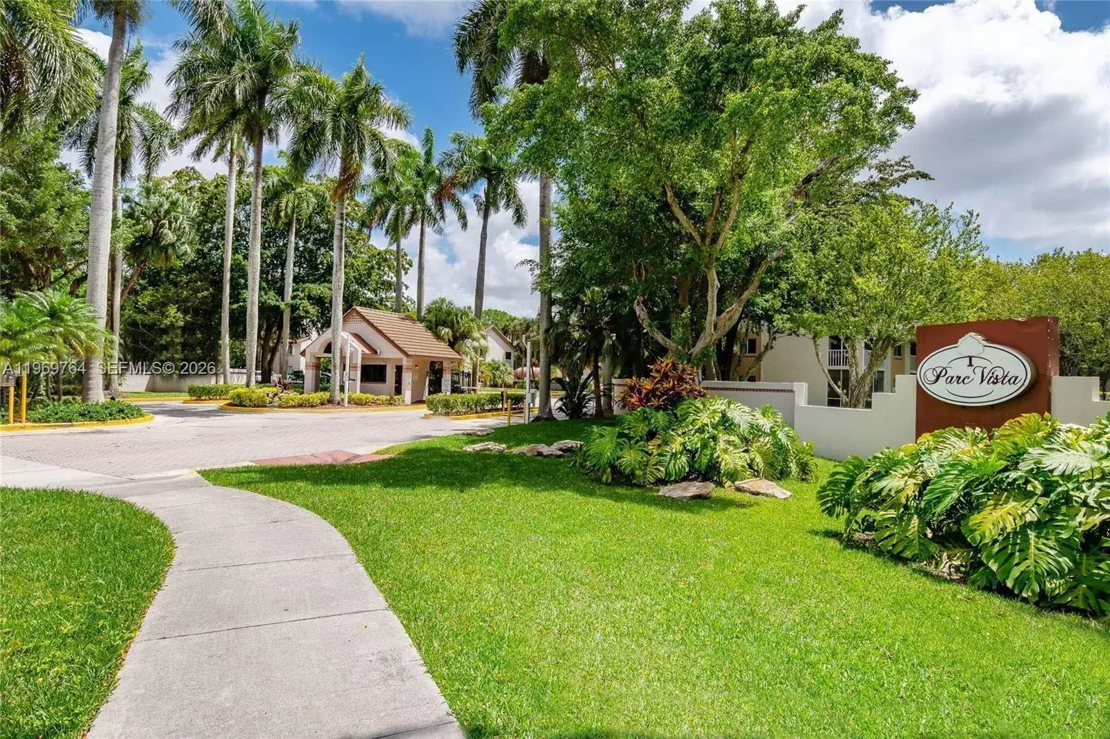 2 bedroom 2 bath Residential Lease for rent at 9501 SW 138th Pl # 9501, Miami FL 33186