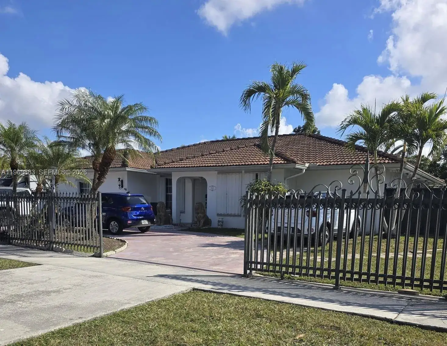 4 bedroom 3 bath Residential for sale at 15641 SW 147th Ave, Miami FL 33187