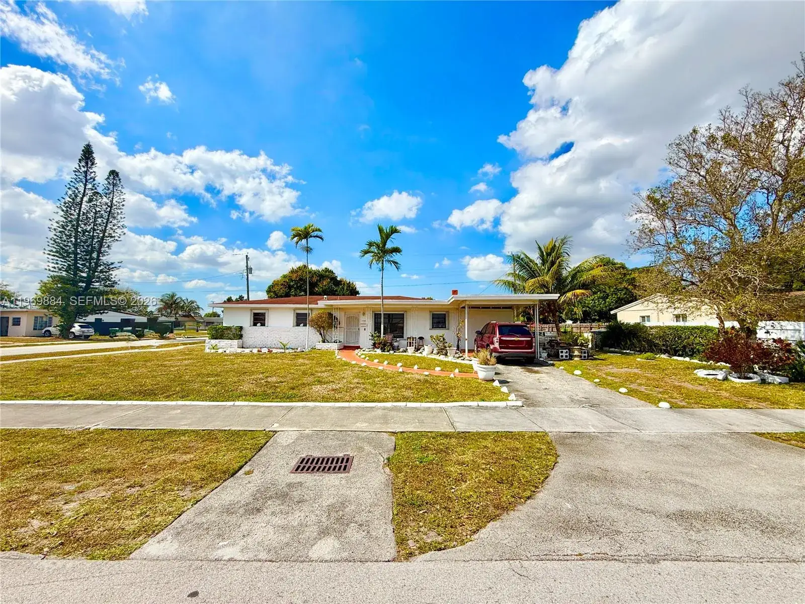 4 bedroom 2 bath Residential for sale at 17100 NW 45th Ct, Miami Gardens FL 33055