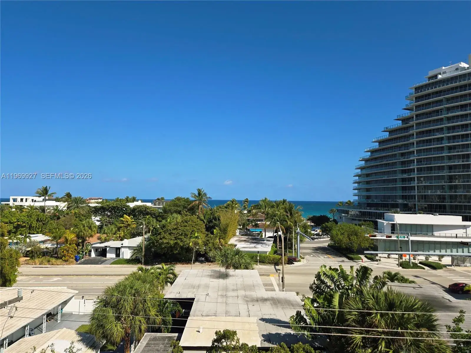 2 bedroom 2 bath Residential for sale at 2300 NE 33rd Ave # 606, Fort Lauderdale FL 33305