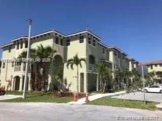 3 bedroom 2 bath Residential Lease for rent at 290 NW 109 # 207, Miami FL 33172